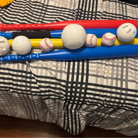 Other - Kids Plastic Baseball Bat & Ball Set – 11-Piece Backyard Sports Kit.